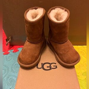 UGGS Classic II Boot
